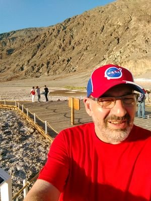 GraffigneF's profile picture. patriote et rationnel. vieux con du 62 salut les biloutes.
Je vote mes lois, j'élis mes maîtres