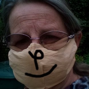 EspDomOnagrine's profile picture. Jardinière polyglotte FR EN IT SP EO etc.
Aussi @EspOnagrine@mamot.fr @@esponagrine.bsky.social
COMPTE X mis en sommeil #QuitteX