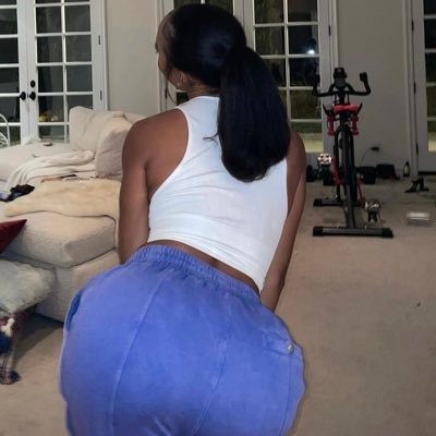 _taadee's profile picture. 🥴