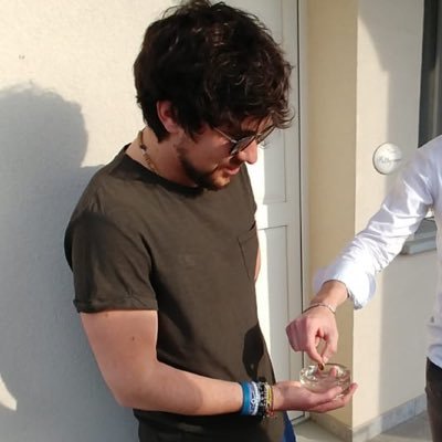 MarcoPeruzzi11's profile picture. Architetto, bassista, tifoso fiorentino, liberista con cocktail da divano