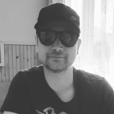 DanielKiliti's profile picture. Drawing ✏️ | Stitching 🧵| Chelloing 🎼 | Hiking 🗻 | Gaming (fighting/stranding) | PSN: ocd_android 🎮