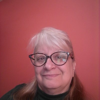 Romance Author
Owner-Melange Books, LLC, https://t.co/0FN0OZtqkI, Satin Romance, https://t.co/KffHEydMPM and Fire and Ice Young Adult Books, https://t.co/vaGe9qCKl8