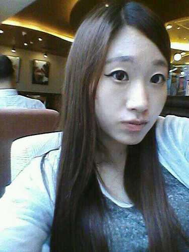 ifc1247's profile picture. 20살/B형/키165/미술전시회/델스트릭 / 멘션 고고!!