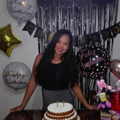 Mujer dedicada a disfrutar mi vida, siempre con consciencia. Datos curiosos me encanta reír y soy soltera