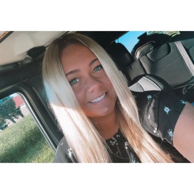 hannah_riggle's profile picture. funeral director ⚰️⚱️💀