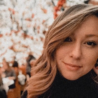 lindssaaaayy's profile picture. Is this the real life? Is this just fantasy?