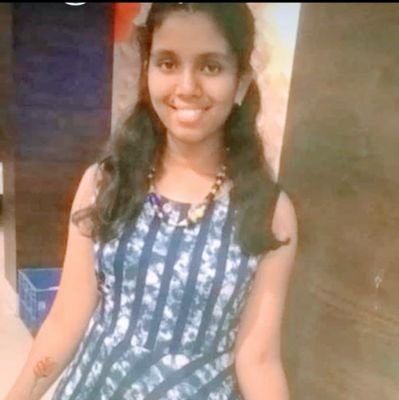 PoorvaWadekar's profile picture. 