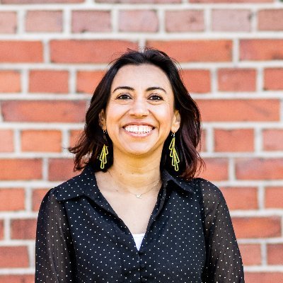 Diversity, Equity and Inclusion Consultant at @theinklusiiv
Passionate about art as form of activism
Playing jarana and singing Son Jarocho in Finland