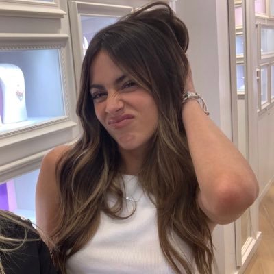 protect martina stoessel at all costs