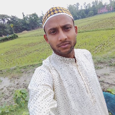 ভালোবাসলি আবার হঠাৎ করে চলে গেলি।সময়ের কারনে মনের সব কথা গুলো বলা হয় নি তাকে,অনেক তো চেষ্টা করলাম
তোকে পাল্টানোর!কিন্তু পারলাম না!তাই আজ নিজেকেই পাল্টে নিলাম!