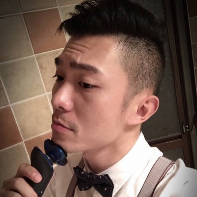 wenhaoli5613's profile picture. 努力的意义在于明天遇到更好的自己