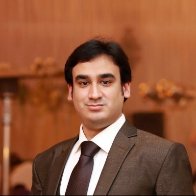 Digital Marketing Strategist, Graphics Designer, Gamer & IT Geek!
