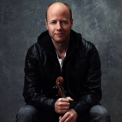 Member of the Carducci String Quartet. Viola 🎻 Photographer 📷 Loves sport (particularly rugby) & watching the odd moviehttps://m.facebook.com/eoinsmphoto1a