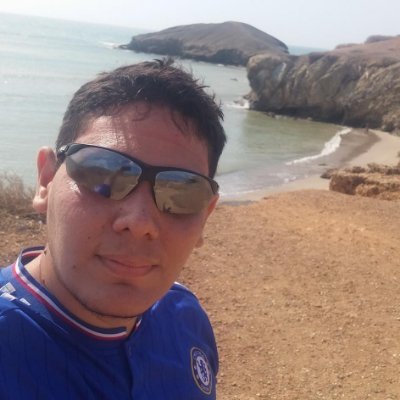 Ingeniero de Sistemas Egresado de La Universidad de La Guajira, Mi club favorito de Fútbol es el FCB Barcelona.