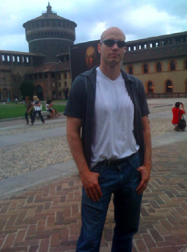 jcfreeman2's profile picture. Budding aquarist and yogi.