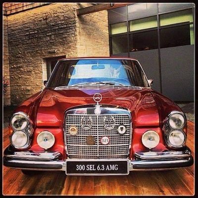 AbeMeheret's profile picture. I'm an Aircraft Simulator Technician by day + web and android developer by night. 
I love Linux and IoT. 
Dark GUI is just what I'm looking for in any app ;)