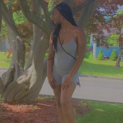 @ShanyelleL