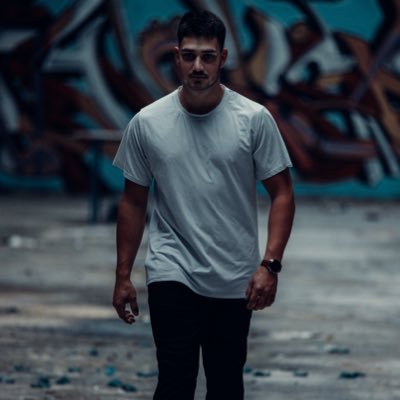 denismlt's profile picture. 