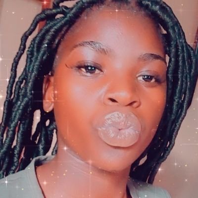 yourGirlcomfor's profile picture. single