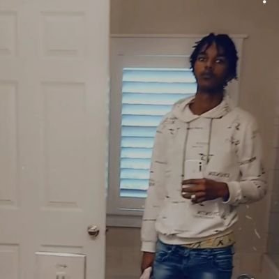 elgaddejon's profile picture. 