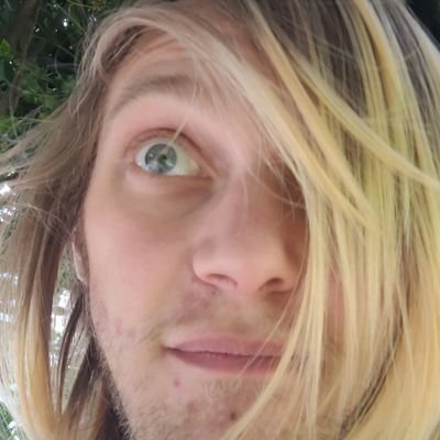 CaseyGripp's profile picture. 🧀
