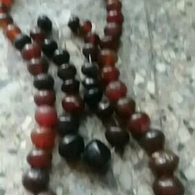 Cp9pkYHR9efsX5y's profile picture. لبيع وشراء الفضه والمرجان والعقيق والتحف وجميع الاحجار الكريمه. والانتيكات