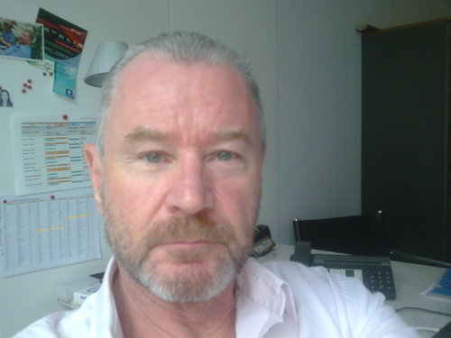 English / Australian living in London specialising in marketing and management consulting at big brand level globally.