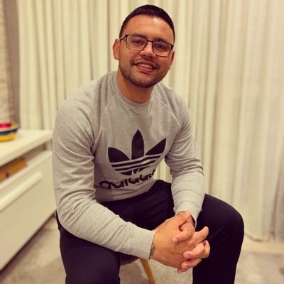 bruno_piffero's profile picture. gente igual a gente