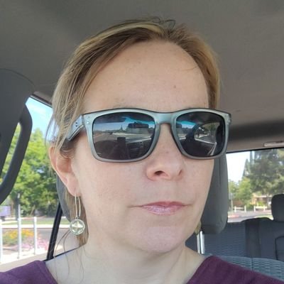 pettyknutrun's profile picture. 