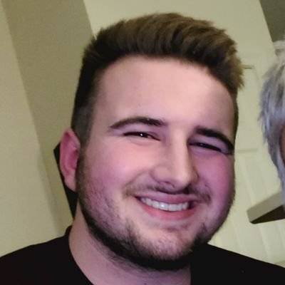 driscoll_low's profile picture.
