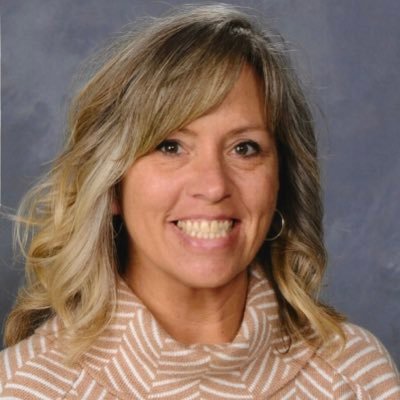 MegAbbottNCS's profile picture. Newark City Schools 🐾