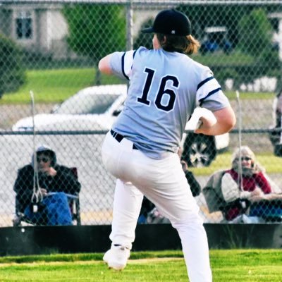 colinhornback16's profile picture. whs ‘24 |⚾️🏈🏀| CIF/P/OF | TE/Lb | 6’0 195lb | 5.14 GPA |