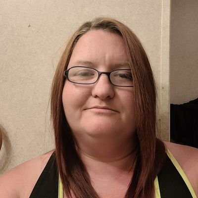 Renee31160454's profile picture. I have been married over 13 years and we have 2 kids. We have a small farm, forge, crafts, and more. Virtual learning with Connections Academy.