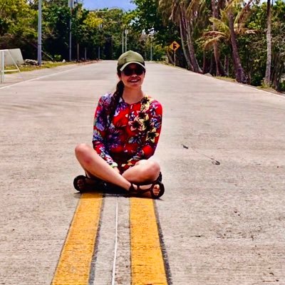 caroljohanar's profile picture. 