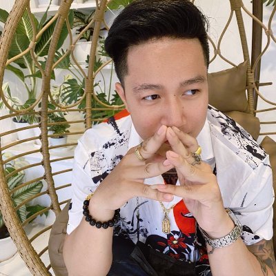 km7Ssujq38iApFX's profile picture. โสด