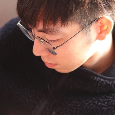 littlepowerwht's profile picture. 杭州/教师/计算机硕士/能吃不胖的退休运动员
