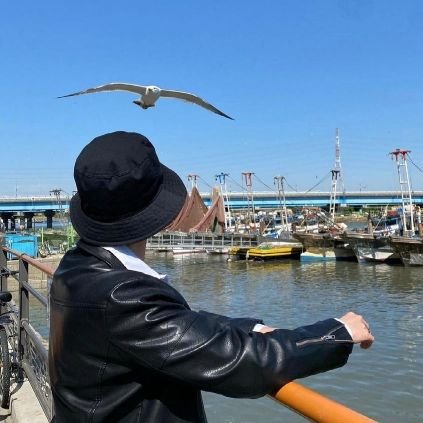 MJH_305's profile picture. 