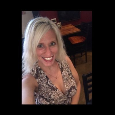 MerckelMyra's profile picture. 