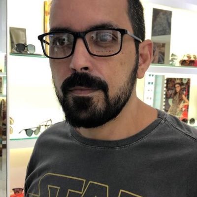 lrodriguess's profile picture. expat in Singapore