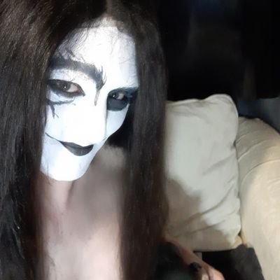 She/They, Drag artist, Dj, queer, goth, Tay Tay fangirl.
Food, jokes, laughing at fascists, angry 'woke' sjw, kinky sex.
78% anime tentacles guaranteed.