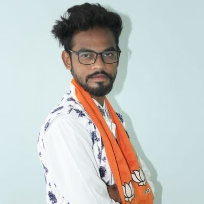 MRAAKASHSOLANK4's profile picture. VICE PRESIDENT YUVA MORCHA GODHRA

                 સેવા સંઘર્ષ ઓર બલિદાન યહી હૈ યુવા મોરચા કી પહેચાન..🇮🇳