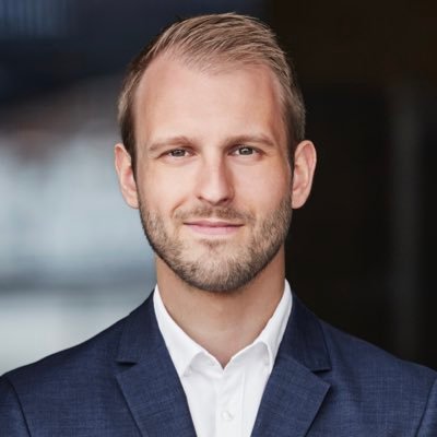 Tidl. pressechef i Nykredit Mægler og journalist på @borsendk. Finansjournalist og cand.mag. i kommunikation.