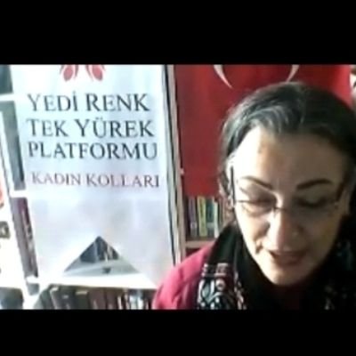 Anahtar Parti İstanbul İl Yöneticisi/Yedi Renk Tek Yürek Platformu Kadın Kolları Başkanı/ Doğa, çocuklar ve hayvansever..