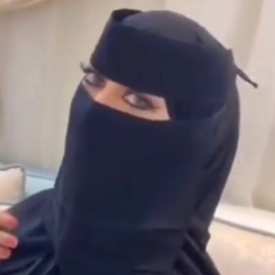 ابوي كبير السن ظروفه صعبه تكابلت عليه الديون غير قادر على سداد لا يوجد لنا سند بعد الله غير اهل الخير تكفون طالبتكم تفرجون كربة ابوي رقم فاتورة تنفيذ 2129744457