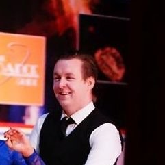 Nick_U2's profile picture. What should I put here?