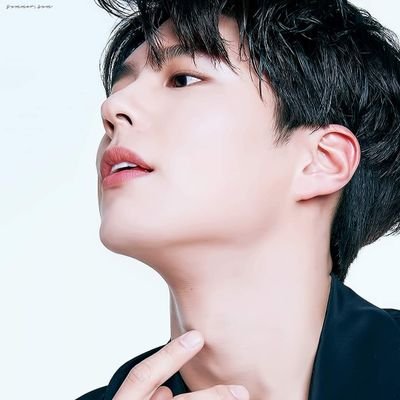 jWMGmIVM6kXKwsb's profile picture. 👑저는 춤추는 것을 좋아합니다, 케팝👑