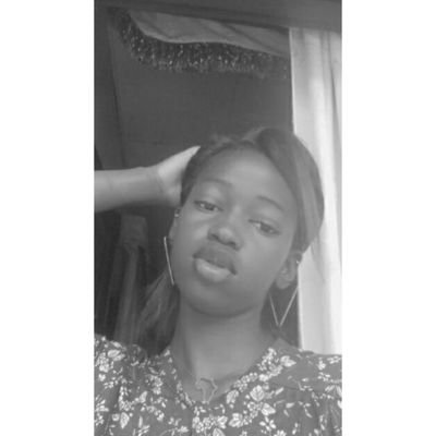 CEyangolo's profile picture. sociable, drôle et chrétienne