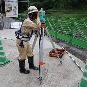 地方で施工管理やってる20代女です。もっと色んな人にこの仕事知ってもらいたい良い仕事だと思うから。  #施工管理さんと繋がりたい #建築女子