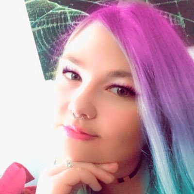 TheMacieBeth's profile picture. #Okie/Bookworm/Writer/MUSIC LOVER! Forever a #Scorpio ♏️ follow me on Instagram: macie_beth.