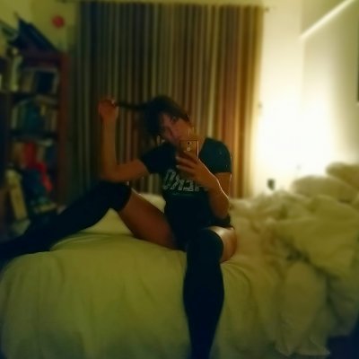 Ceieme's profile picture. 🇦🇷❤️🇬🇧🇮🇹🇧🇷🇫🇷 #languageslover Soy una persona tranquila, la inquieta es mi mente. RT atardeceres, NY y tulipanes. #TeamGertrudis Y #SiempreHayPeores